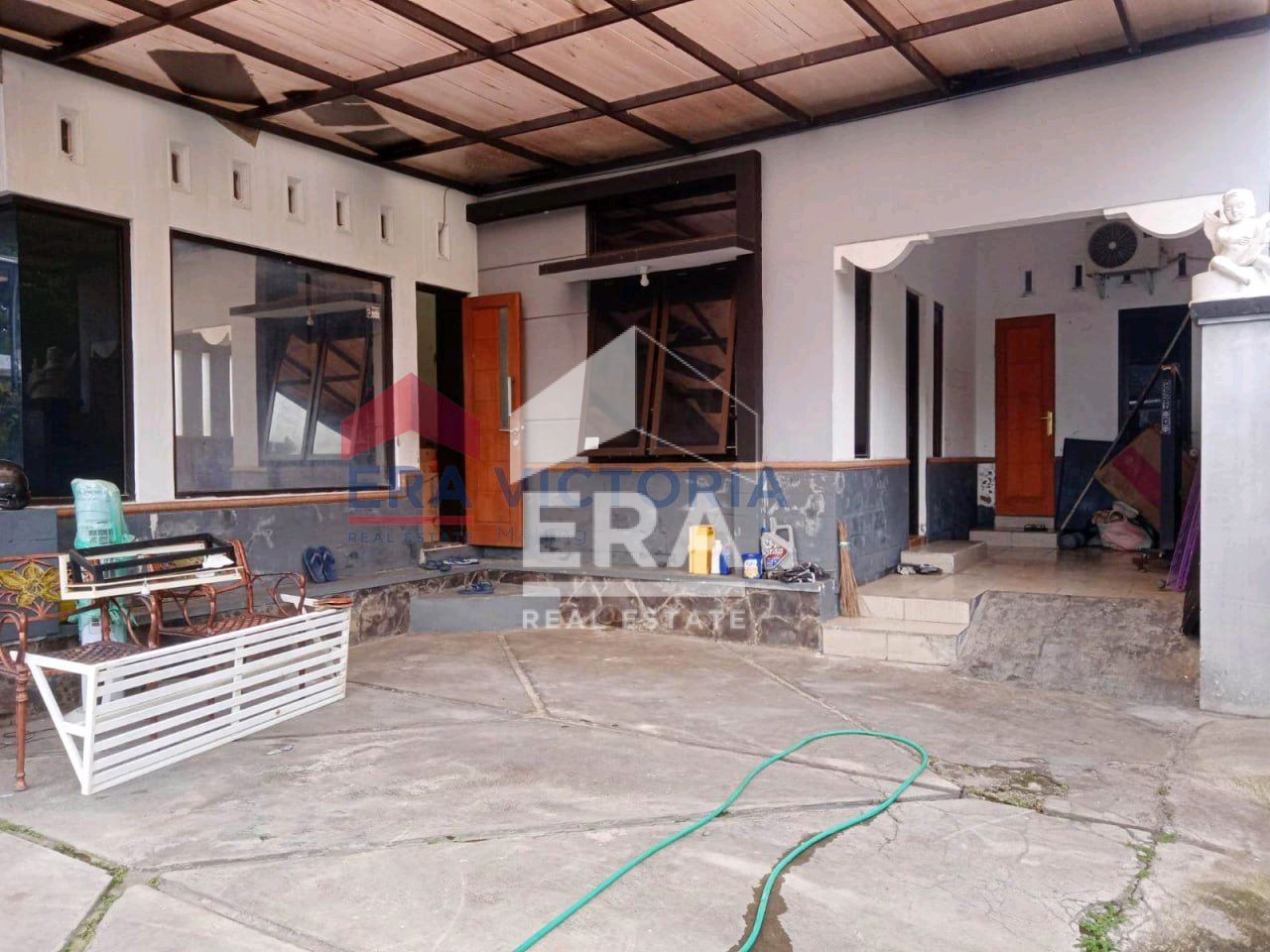 interior 6