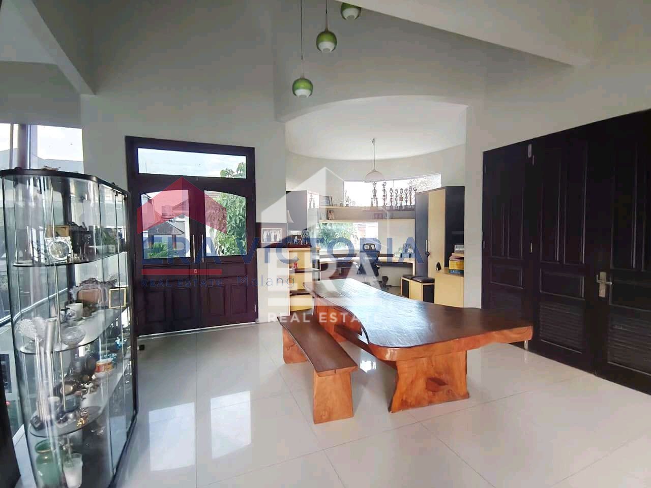 interior 5