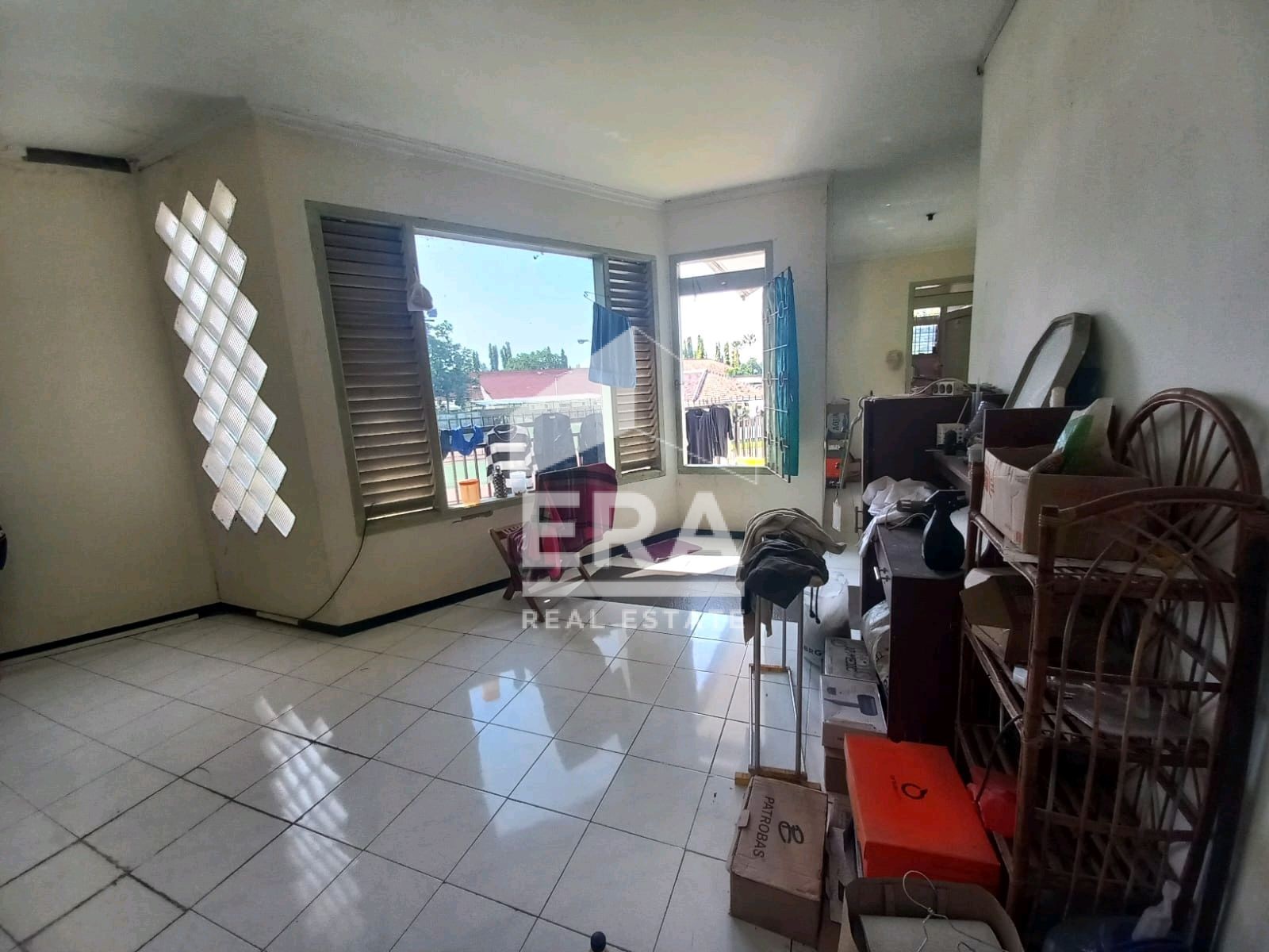interior 7
