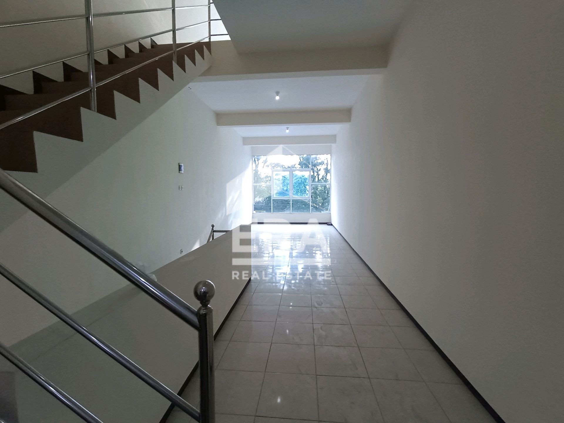 interior 2