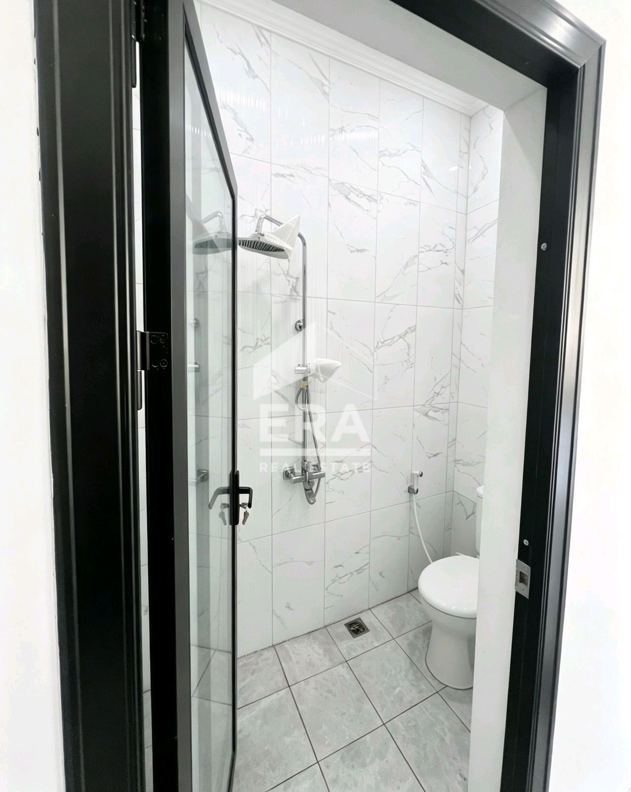 interior 6