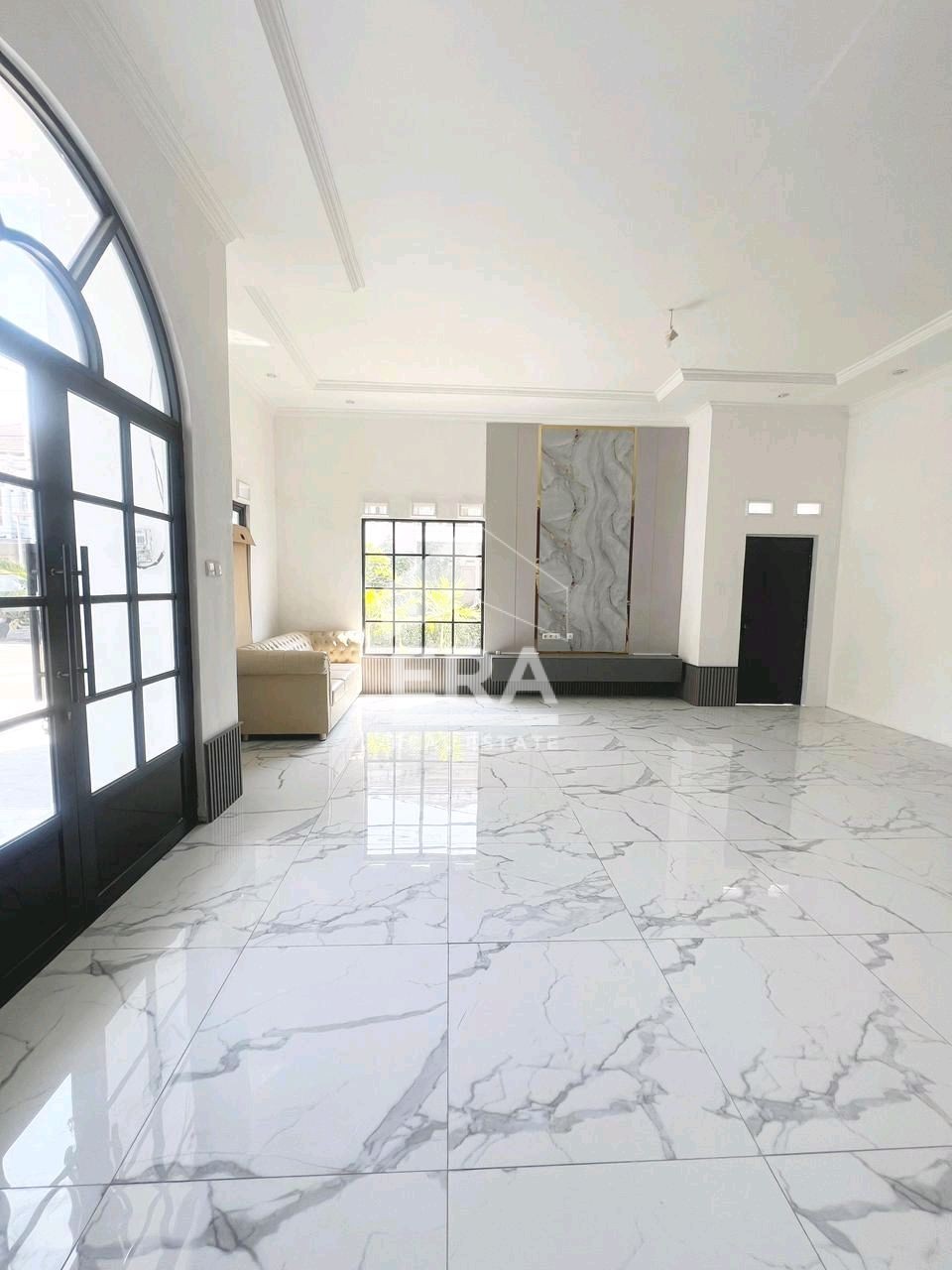 interior 9