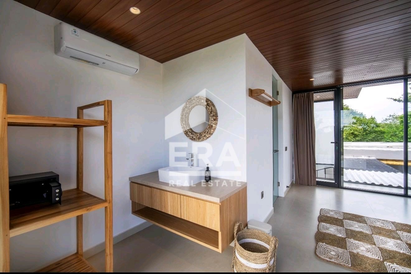 interior 4