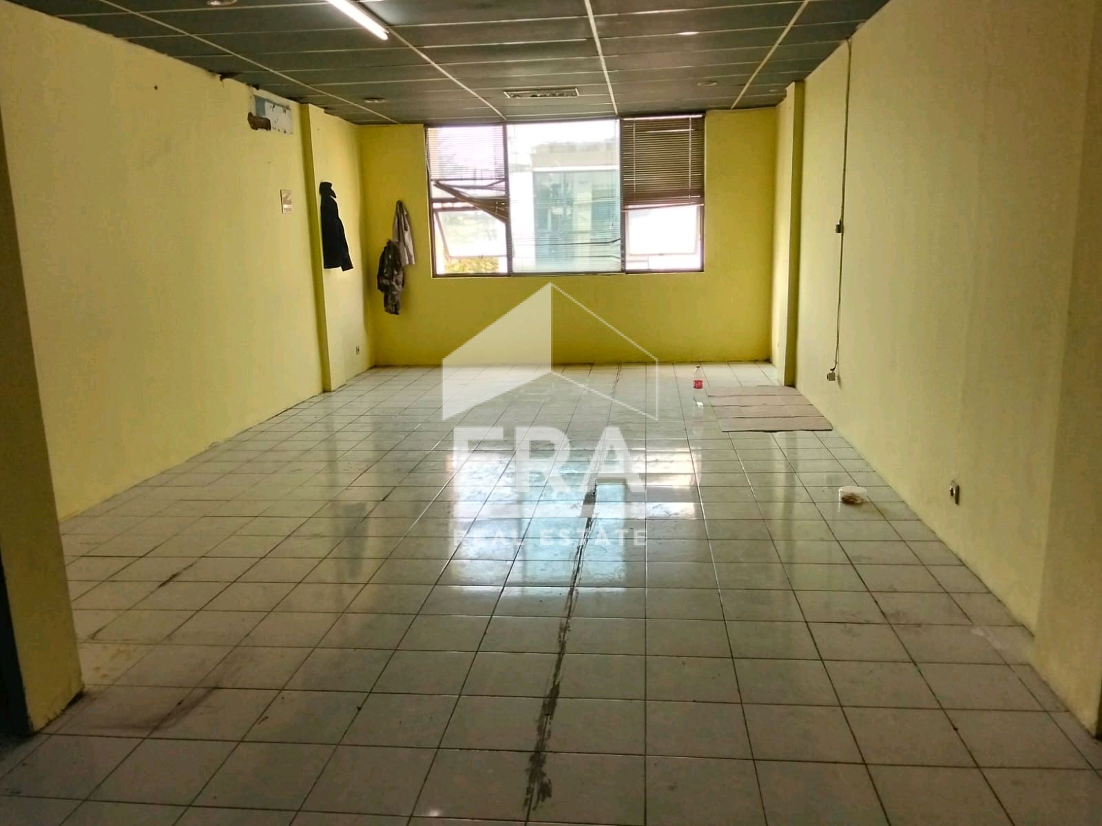 interior 6