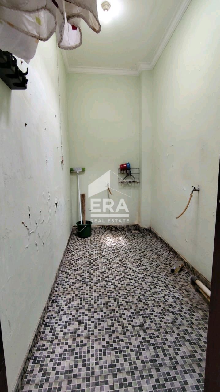 interior 4
