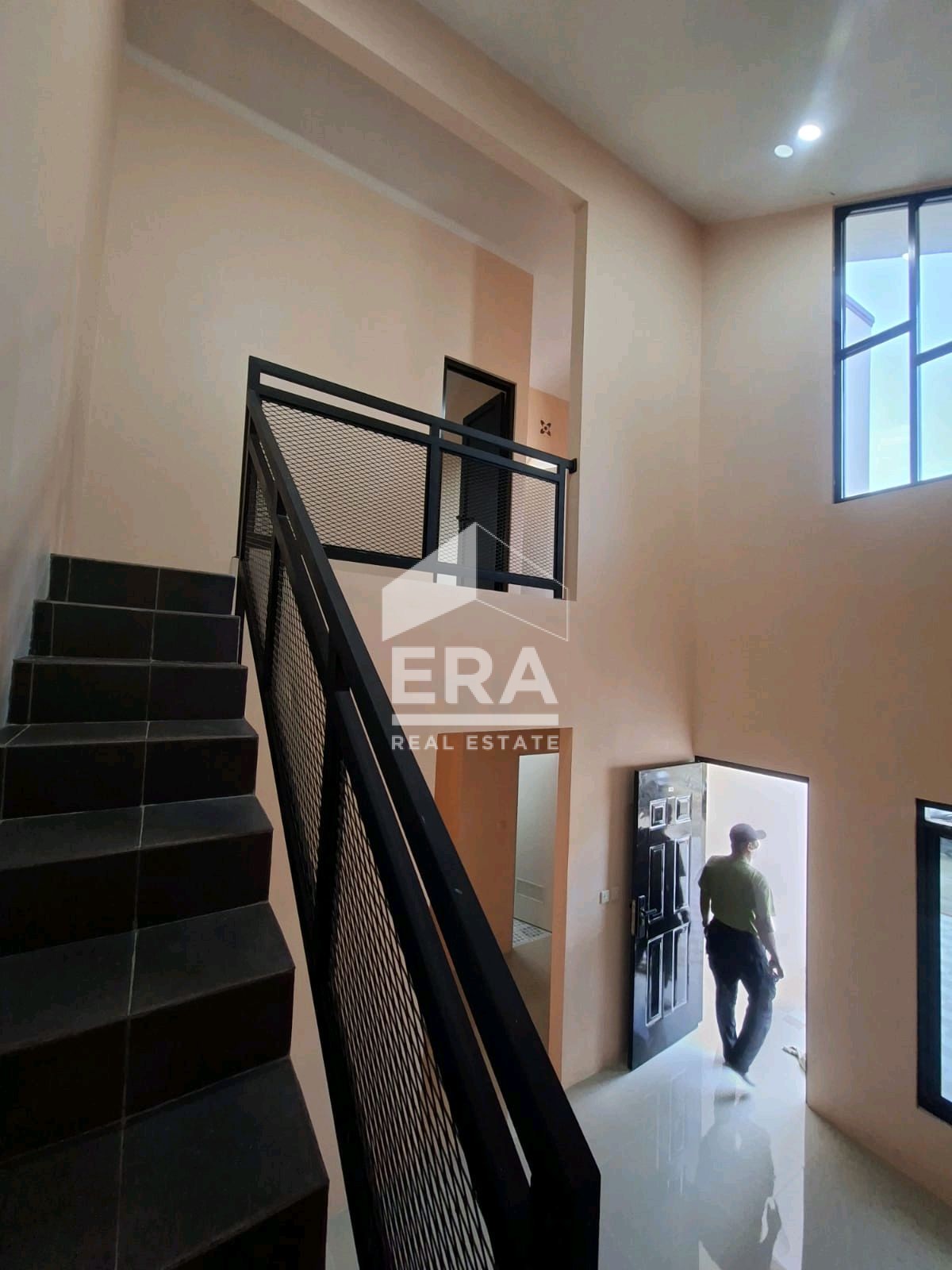 interior 3