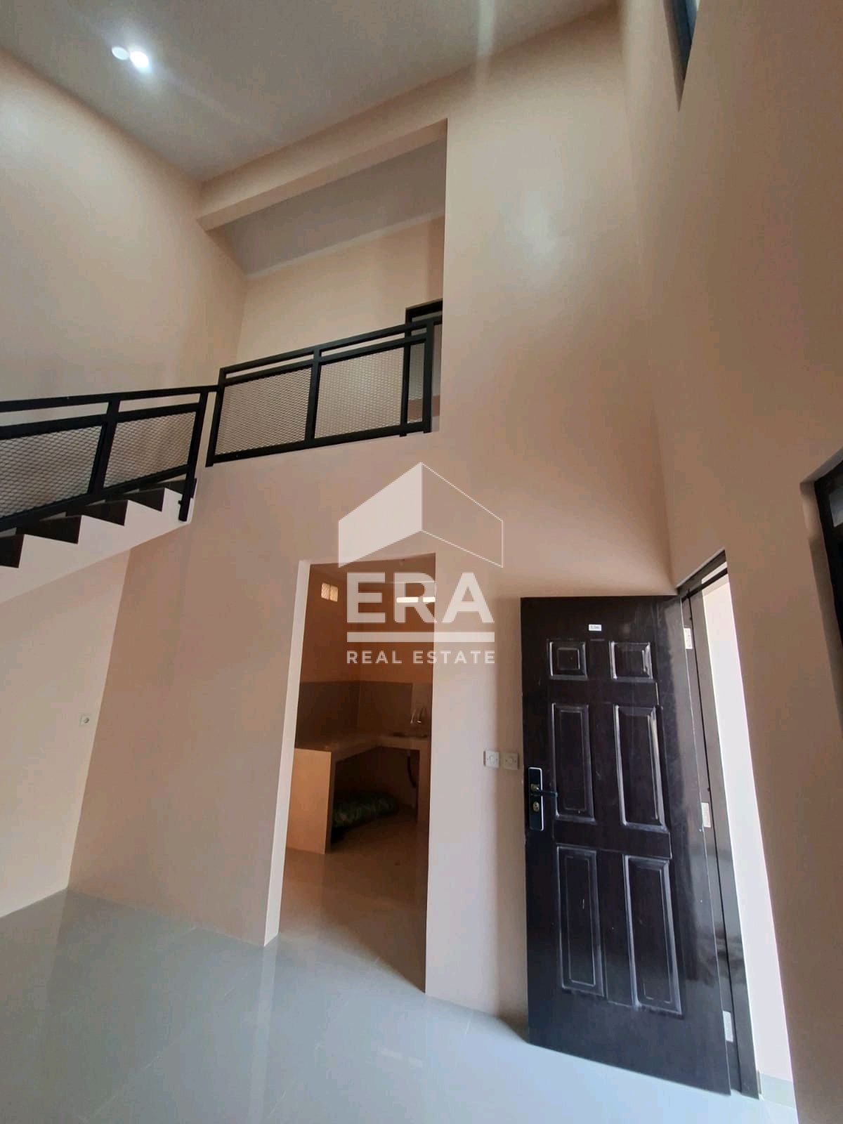 interior 2