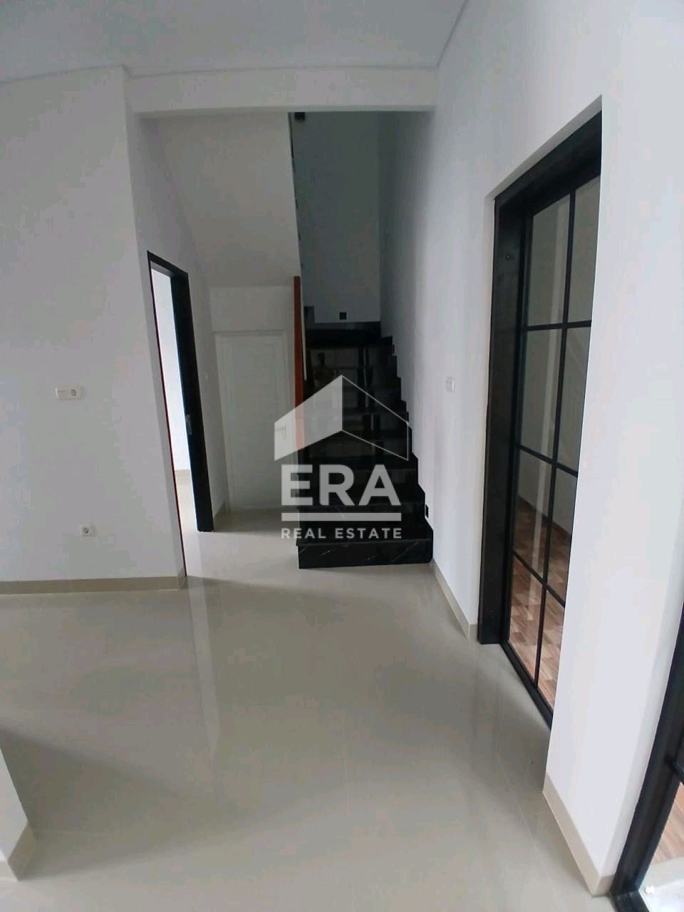 interior 9