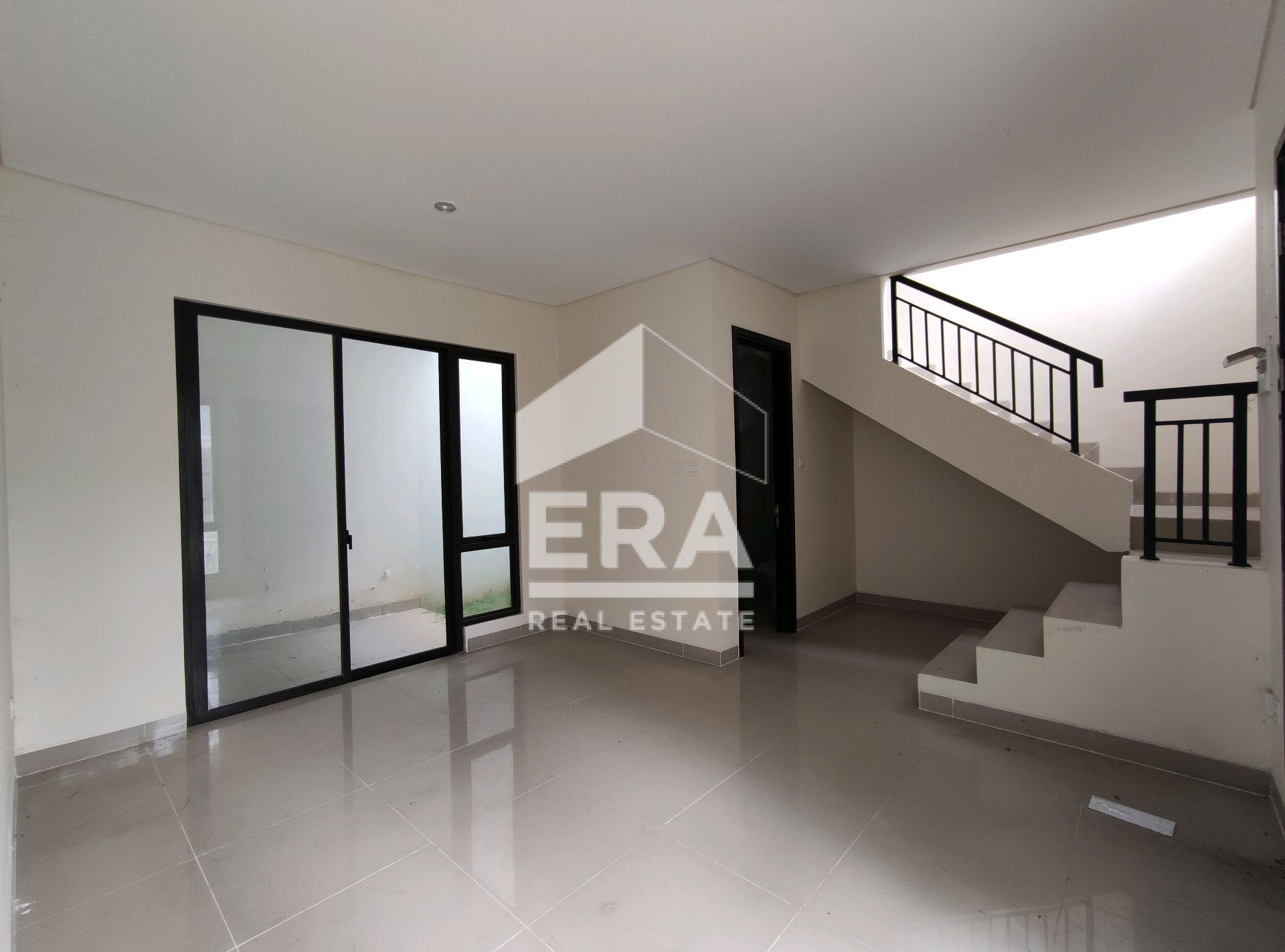 interior 9
