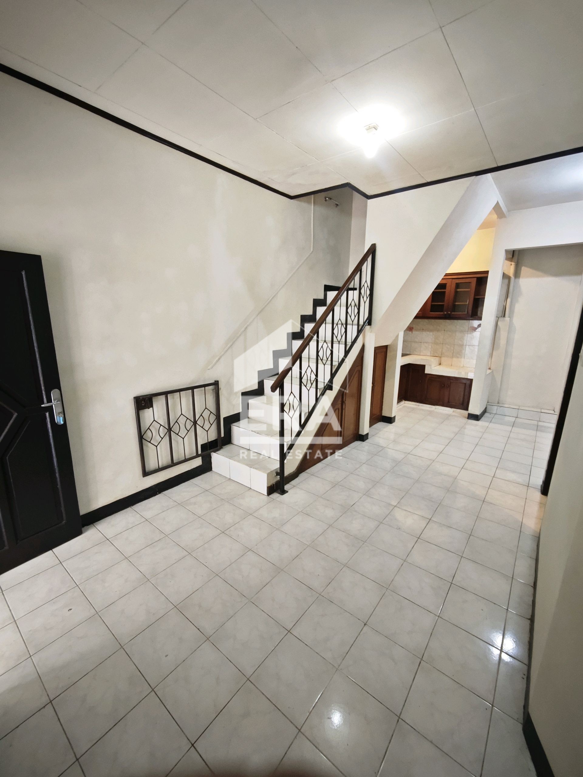 interior 2