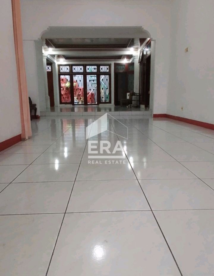 interior 2