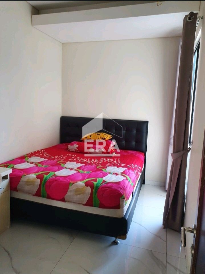 interior 8