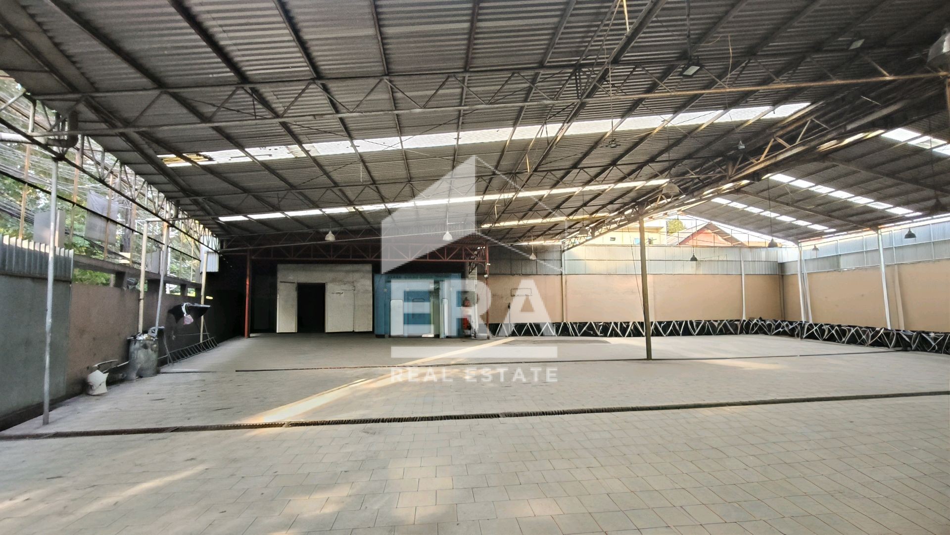 interior 7