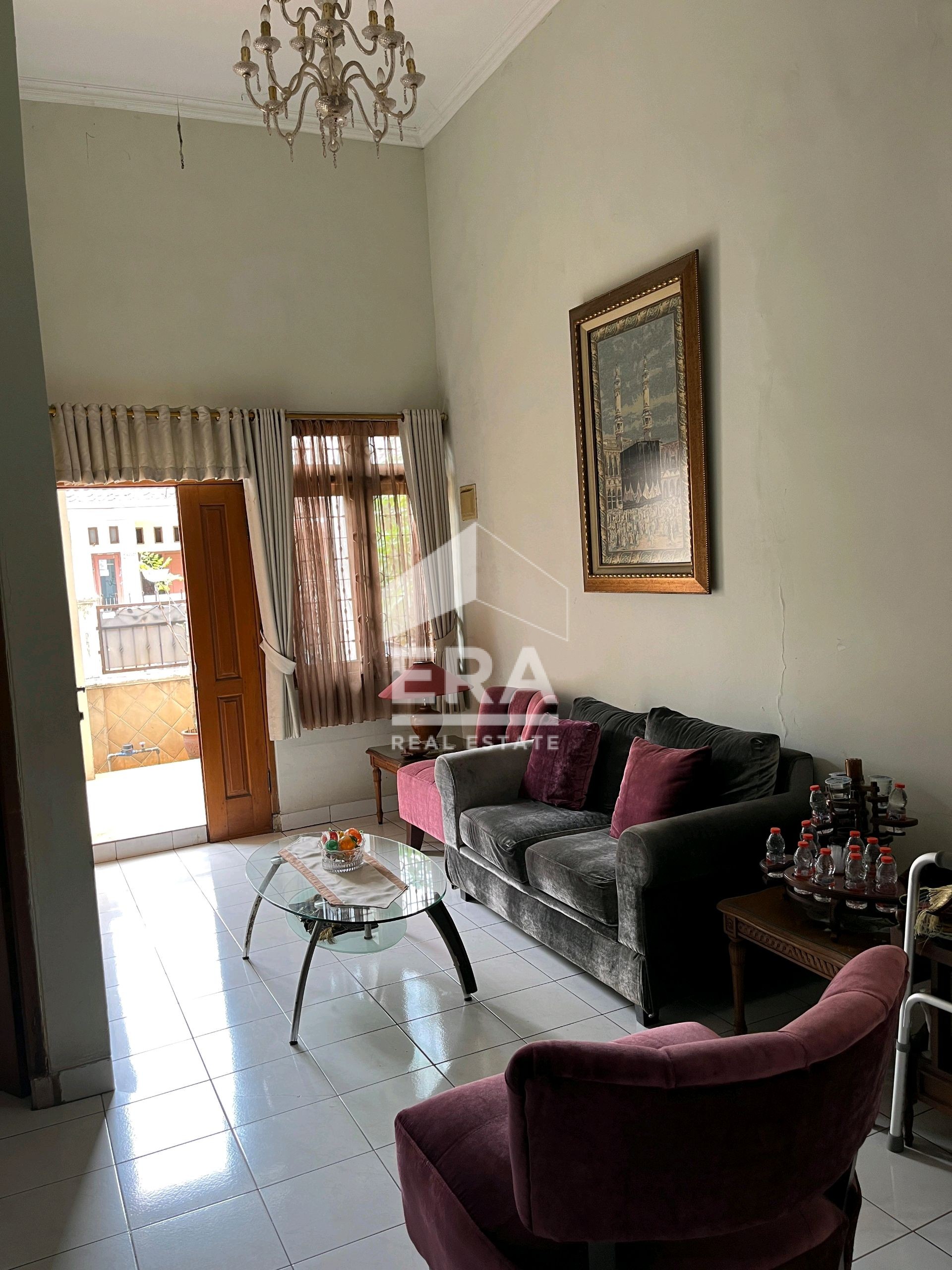 interior 2