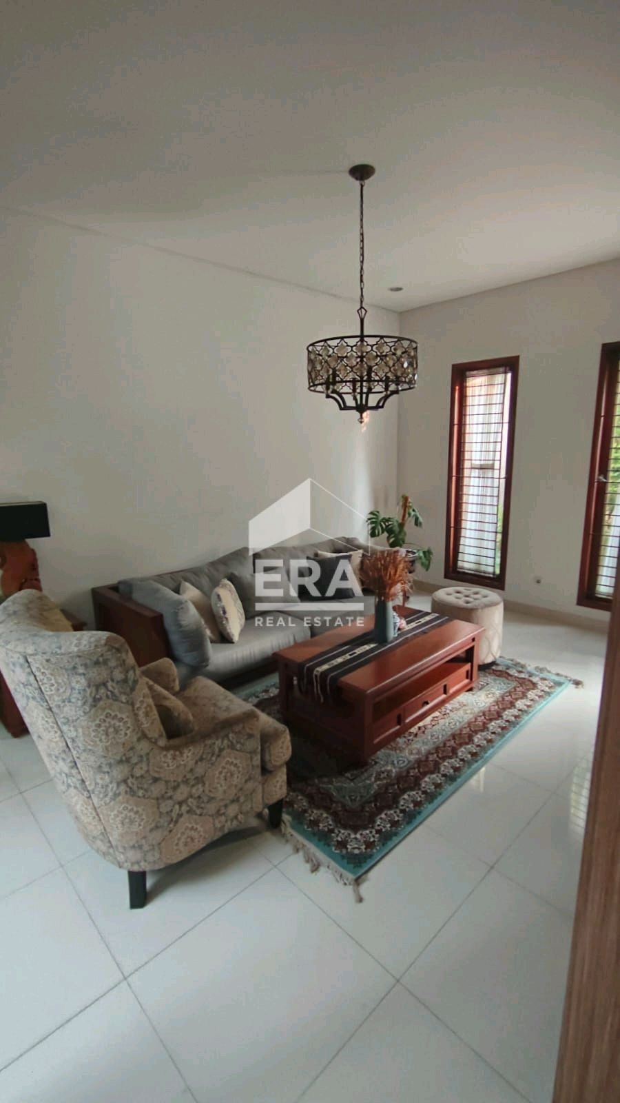interior 10