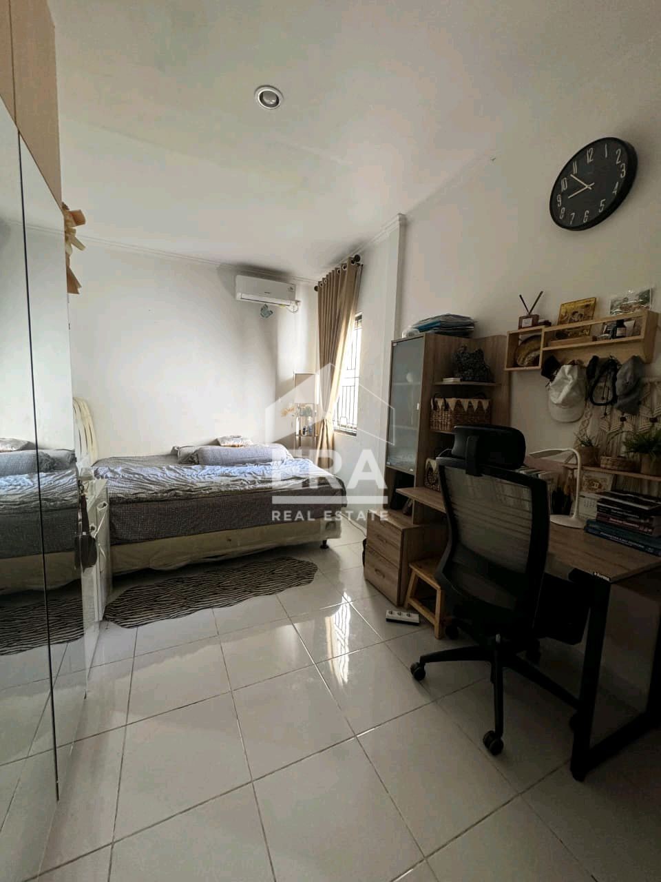 interior 4