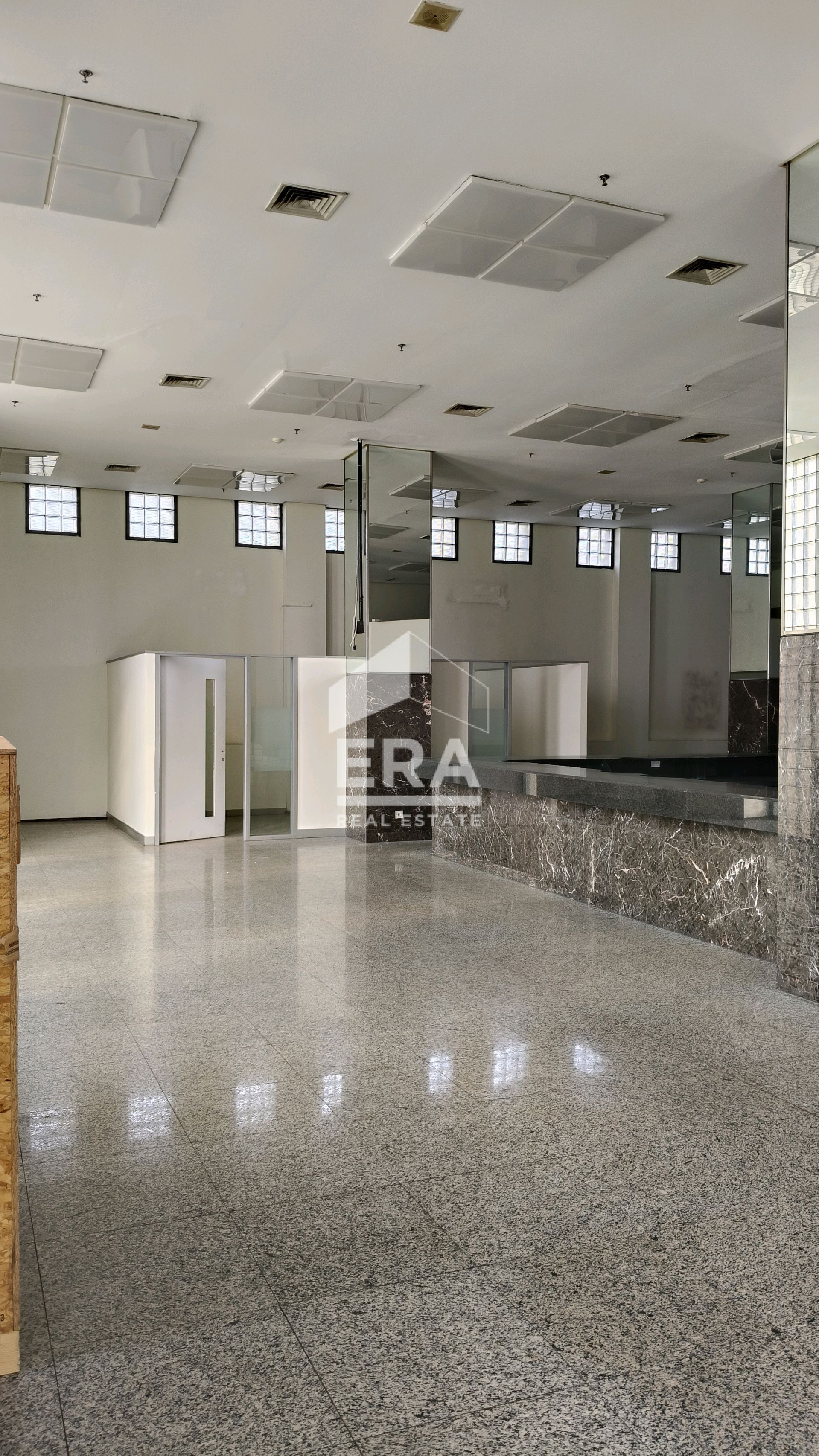 interior 6