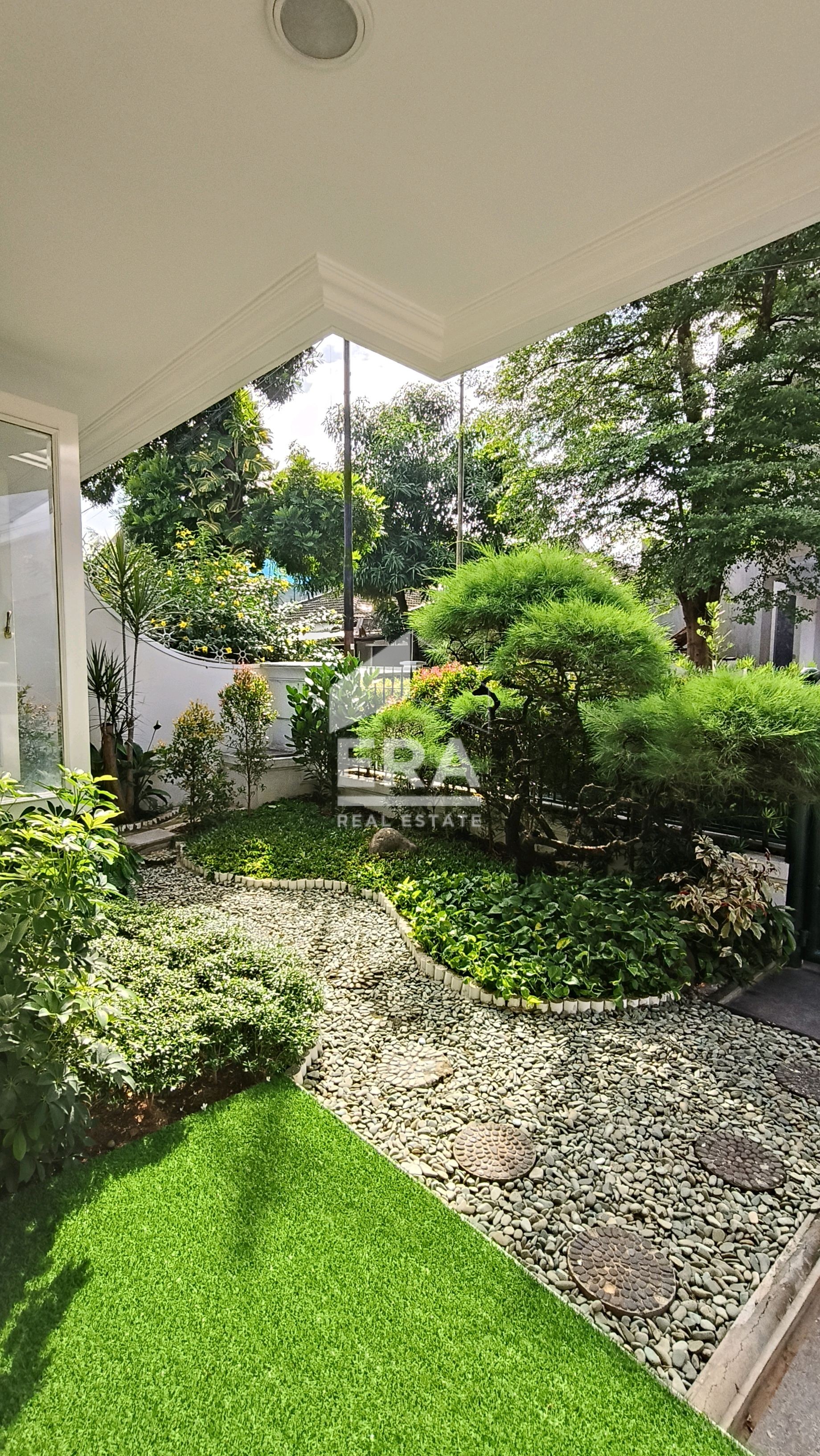 interior 7