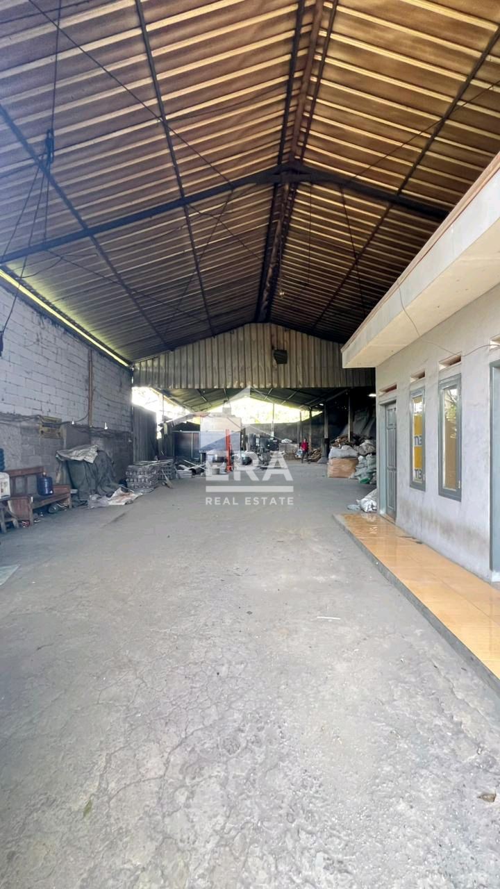 interior 2