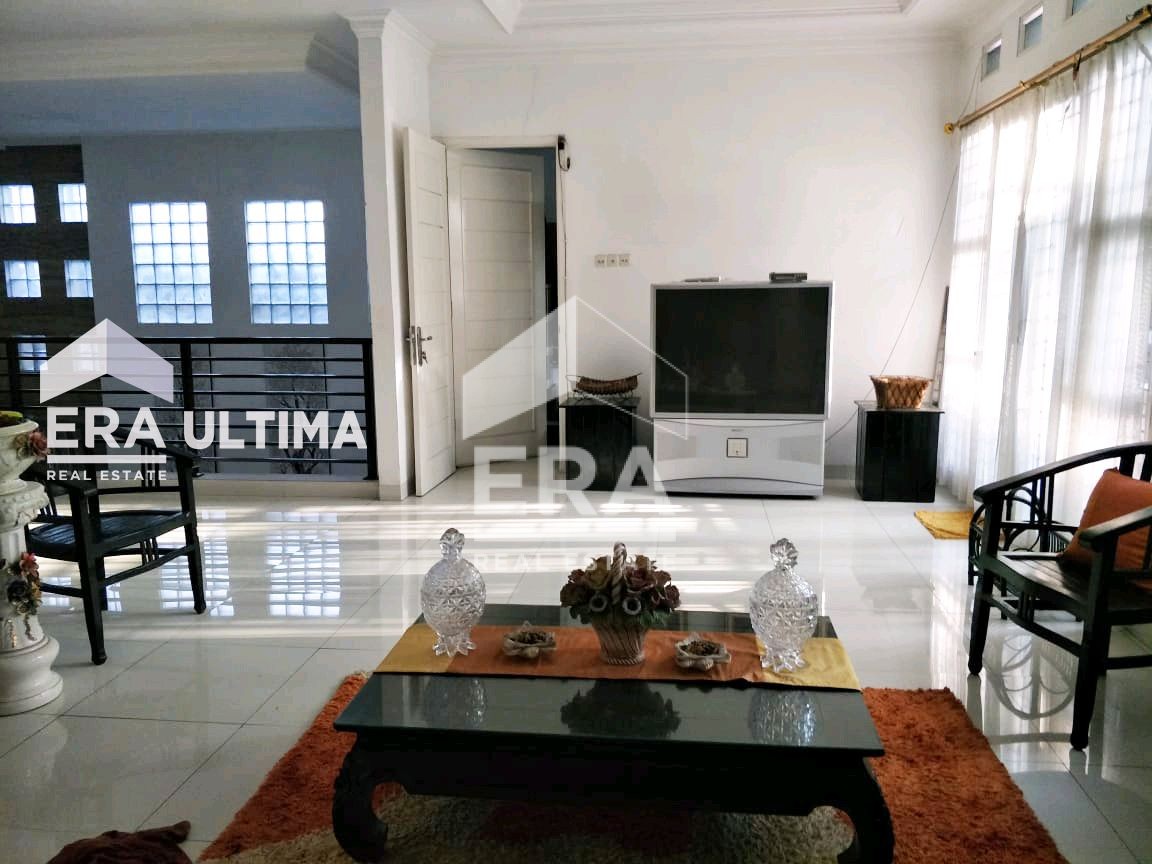 interior 6