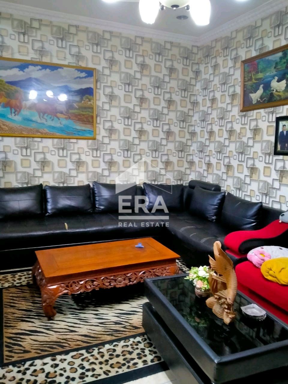 interior 6