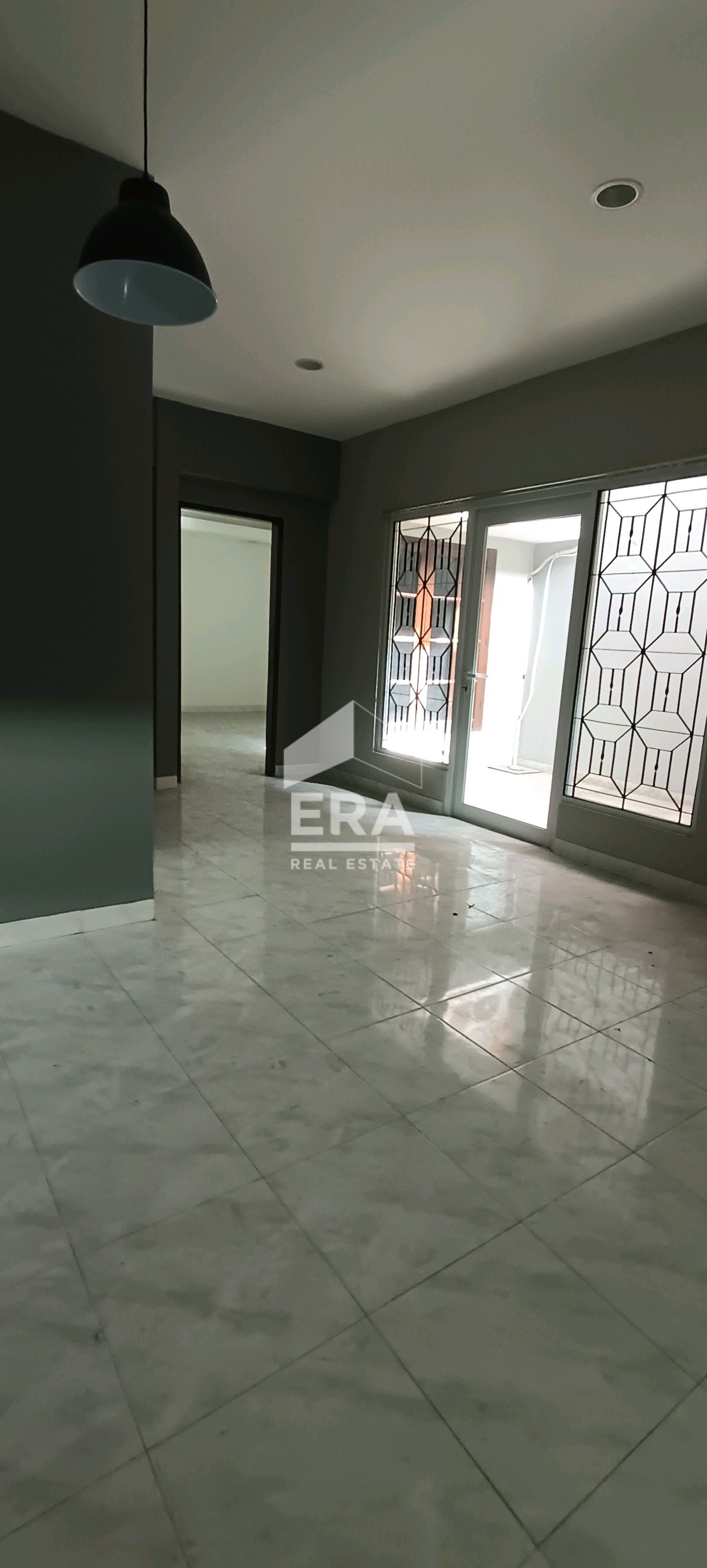 interior 2