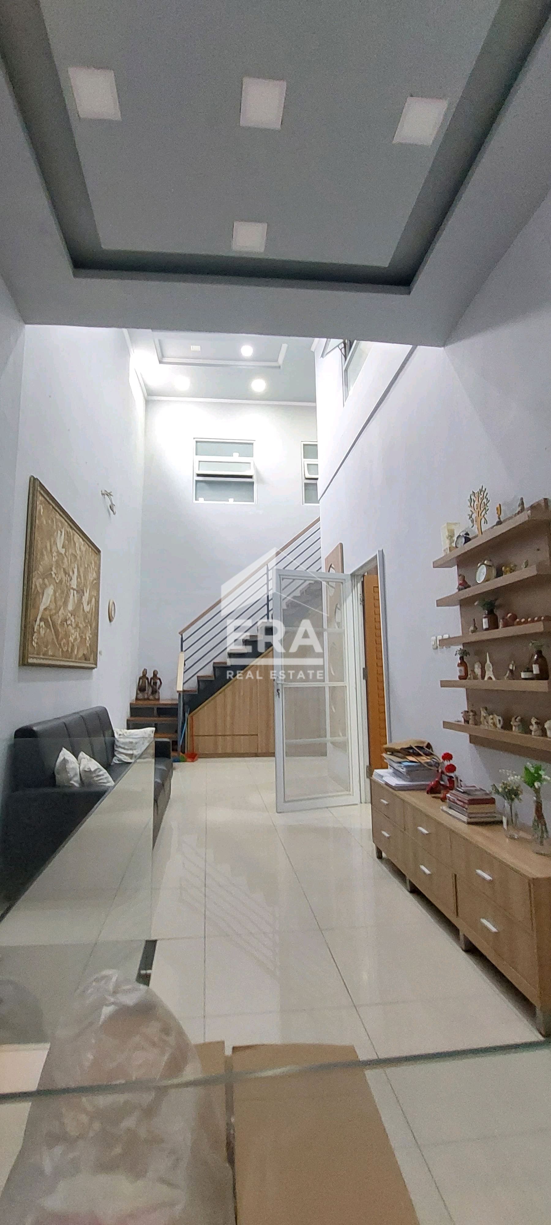 interior 7