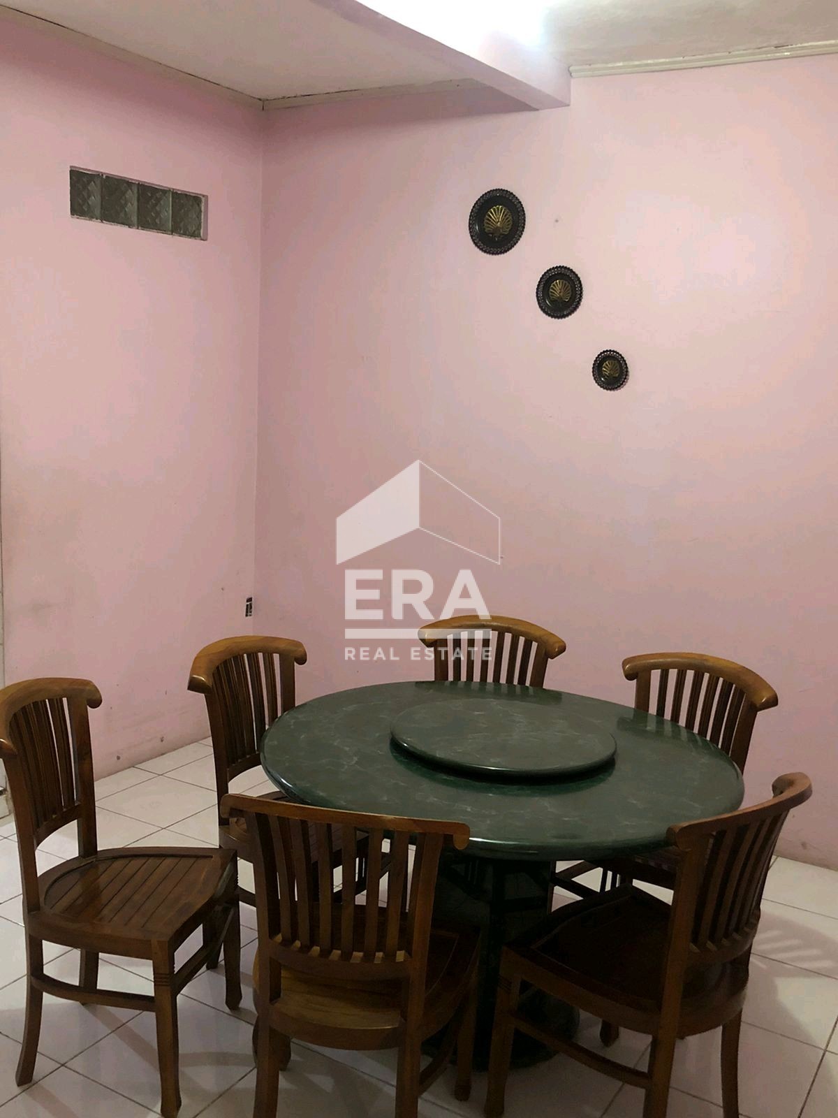 interior 9