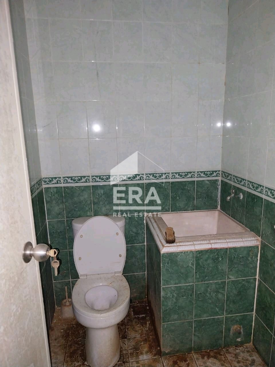 interior 6