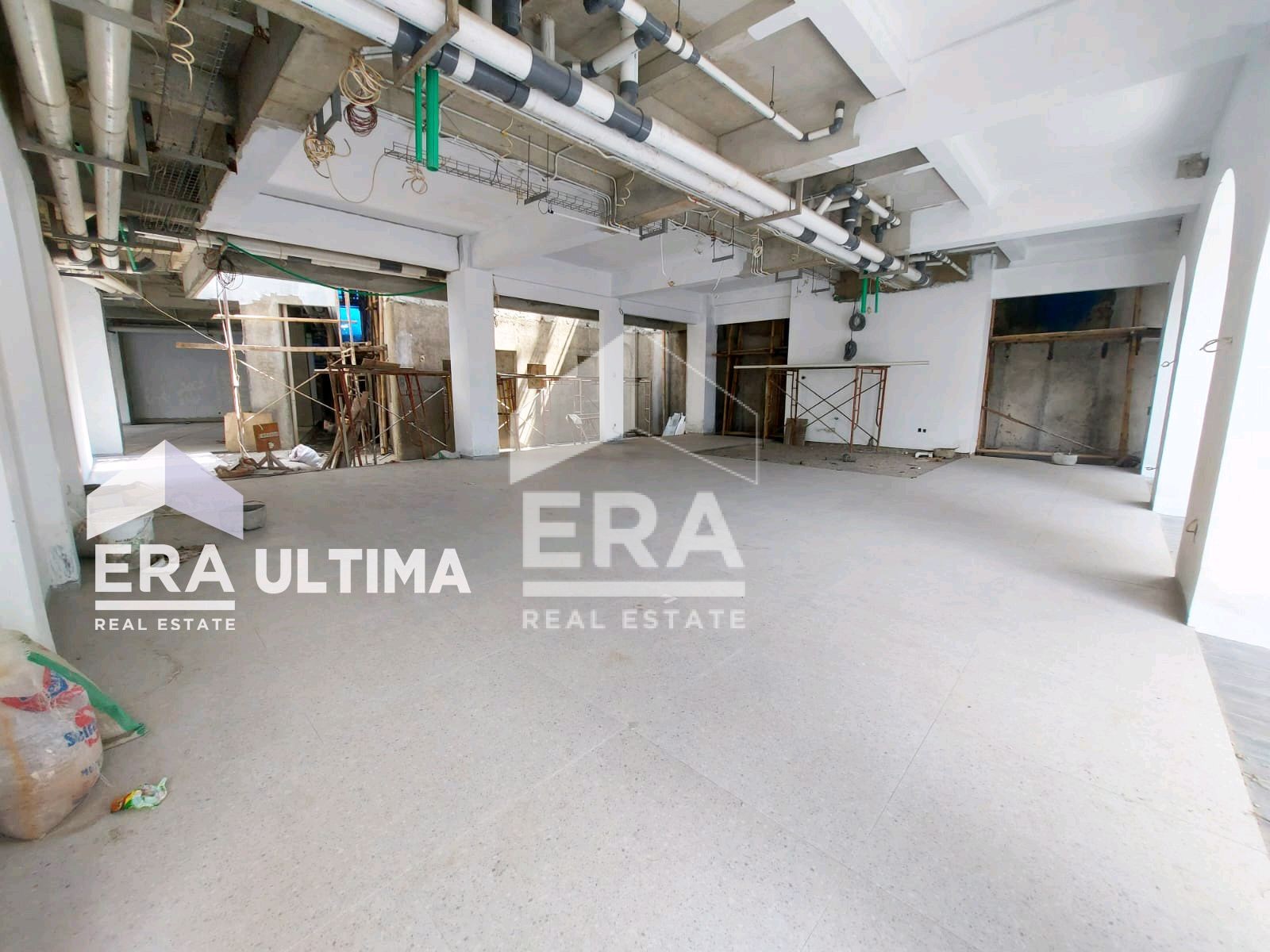 interior 4