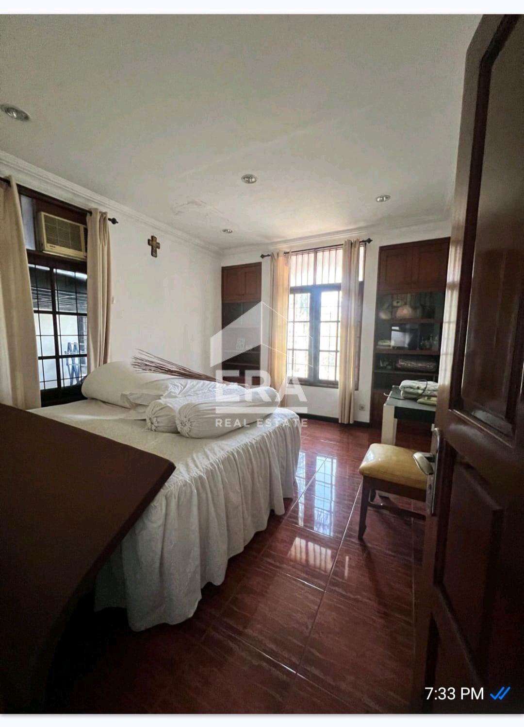 interior 7