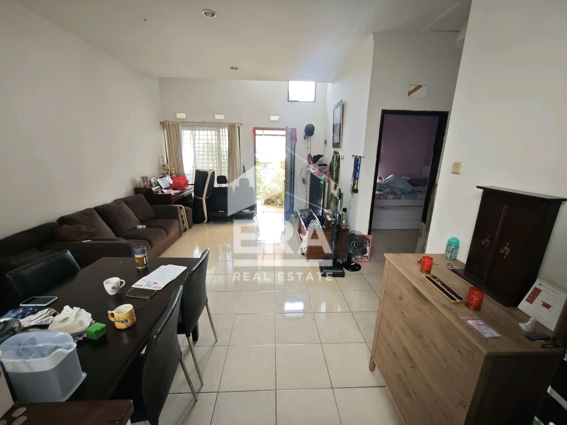 interior 2