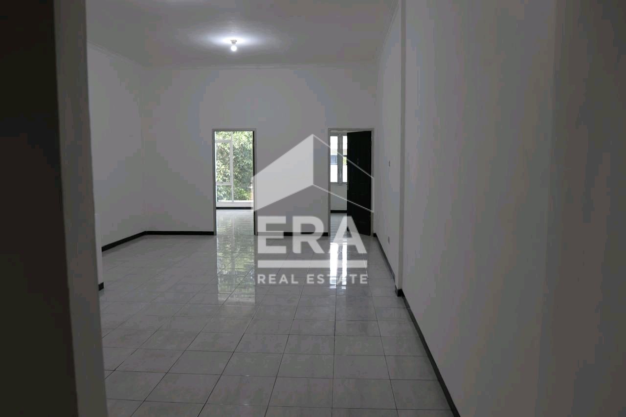 interior 9