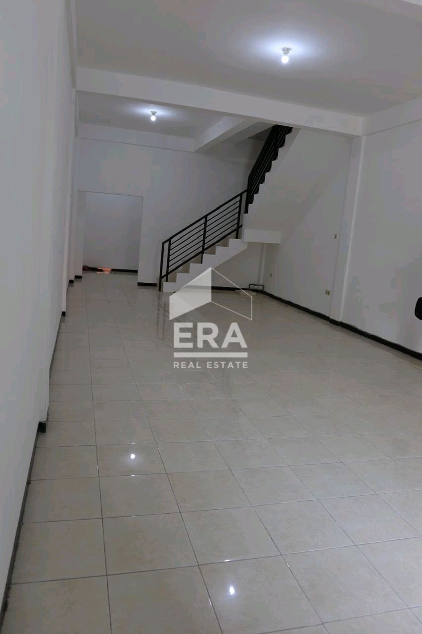 interior 2