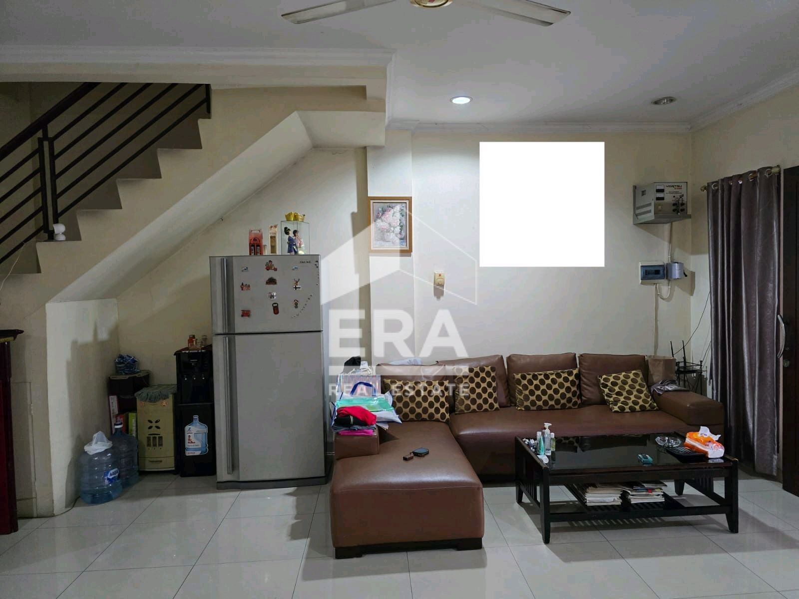 interior 3