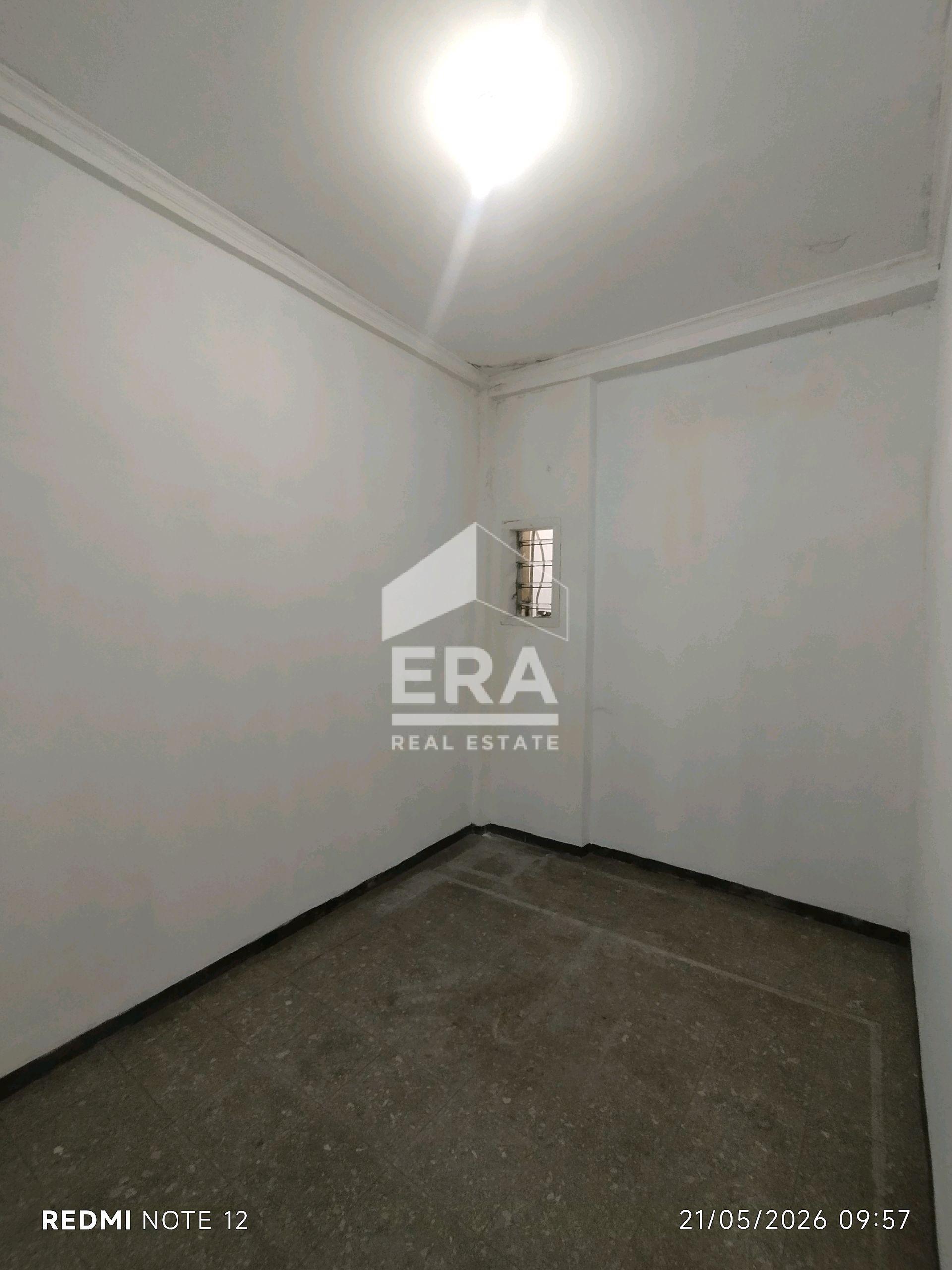 interior 6
