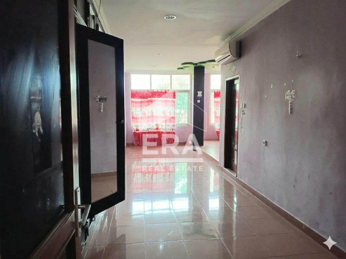 interior 4