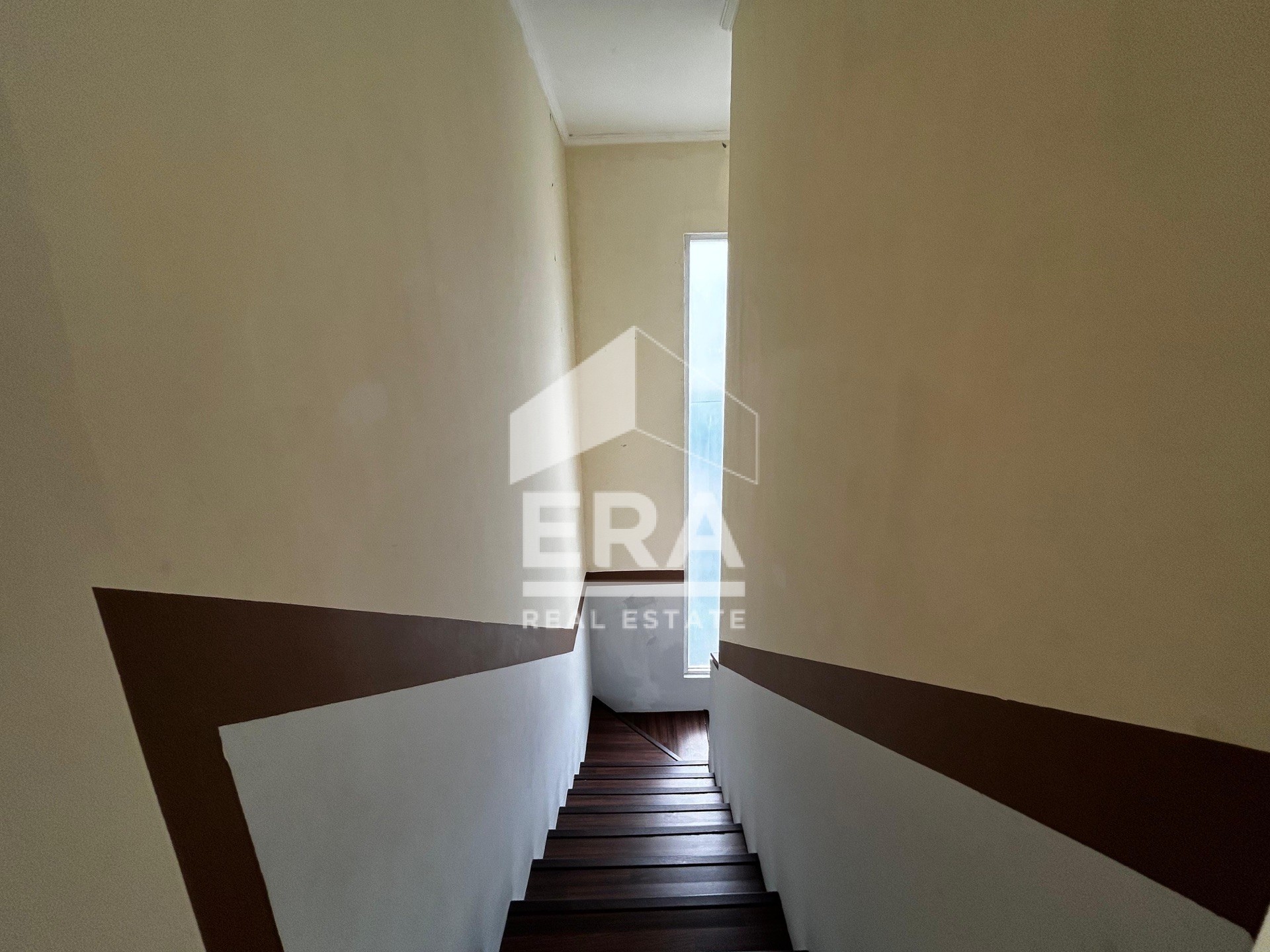 interior 2
