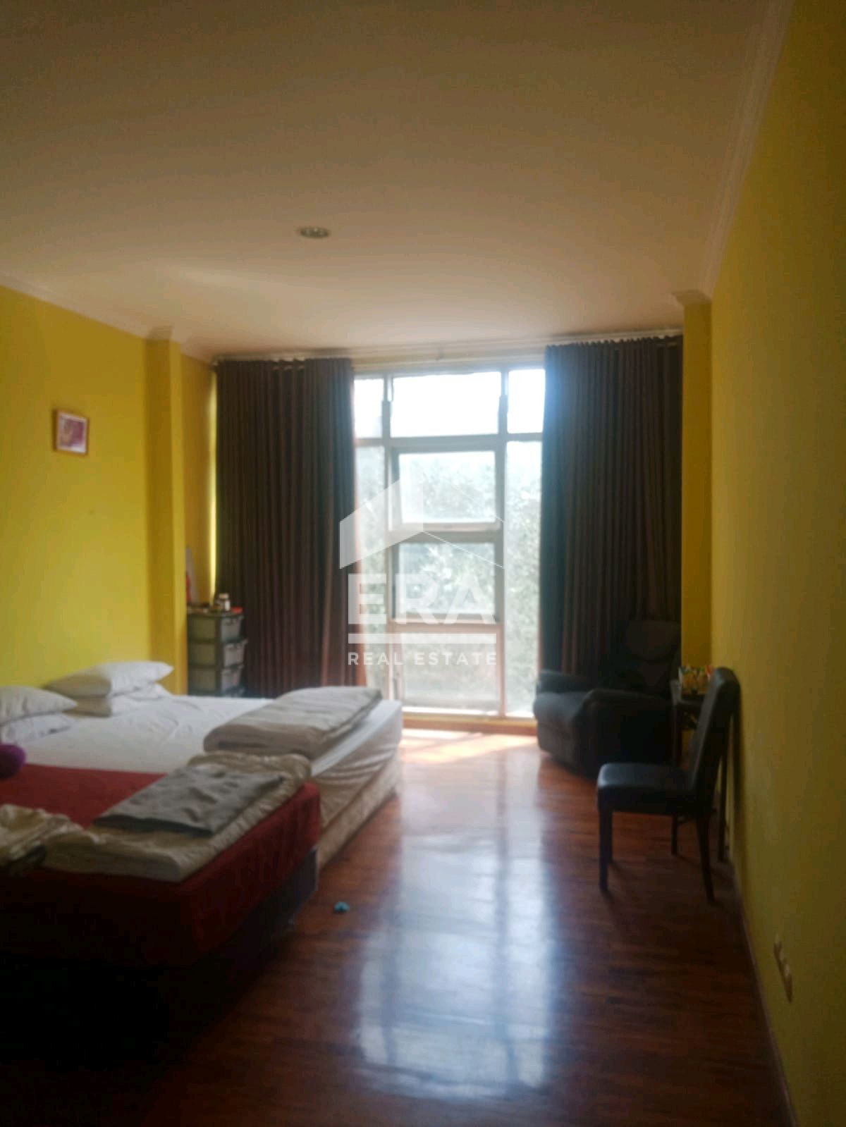 interior 6