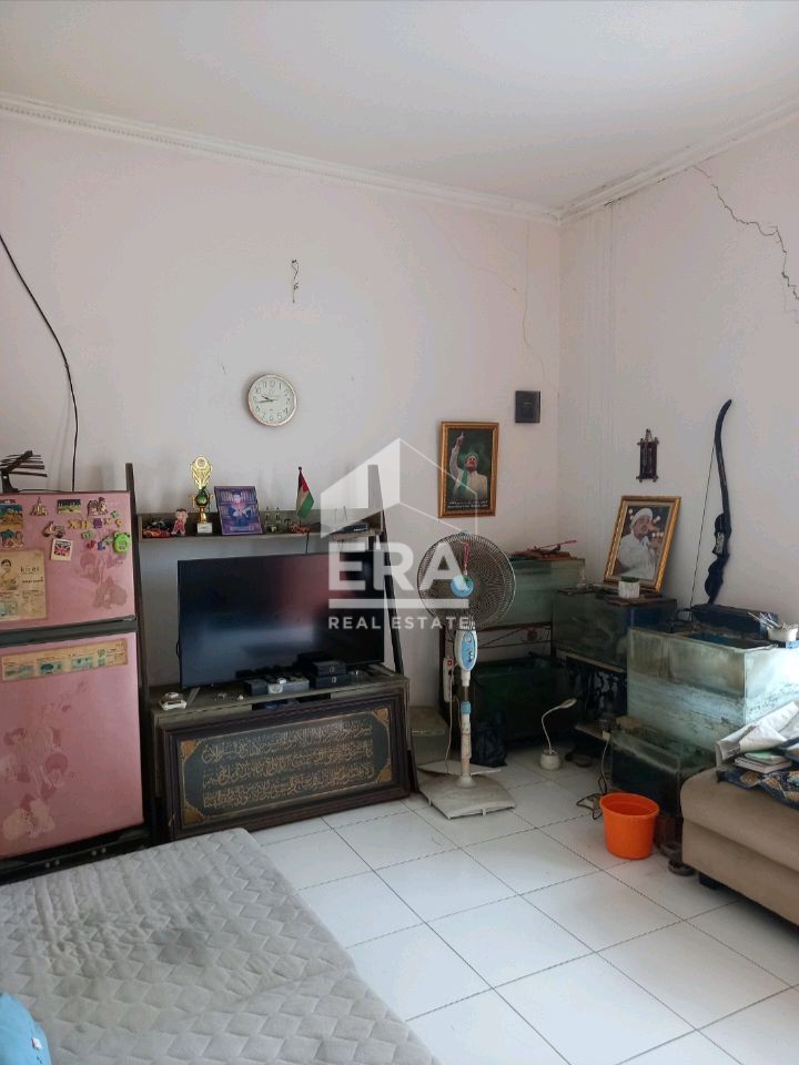 interior 6