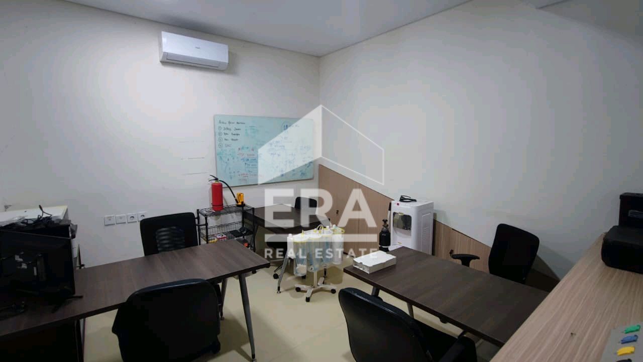 interior 8