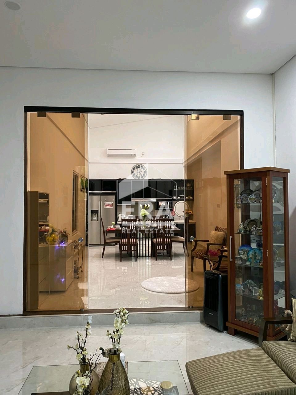 interior 3