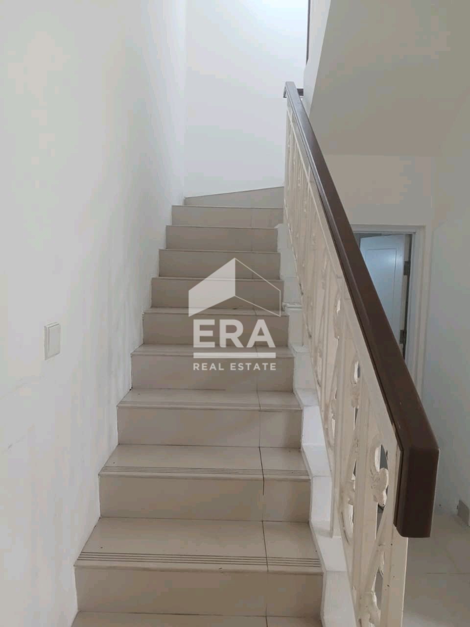interior 5