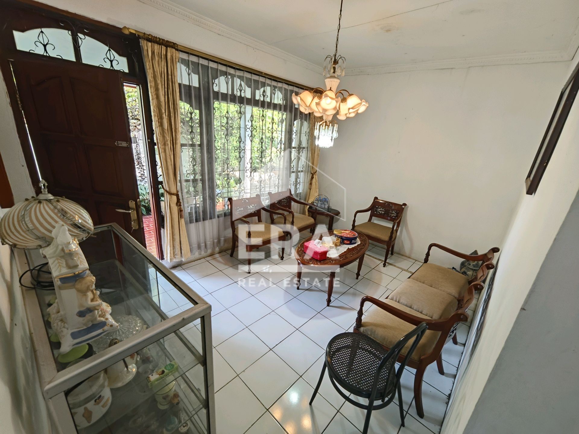 interior 5