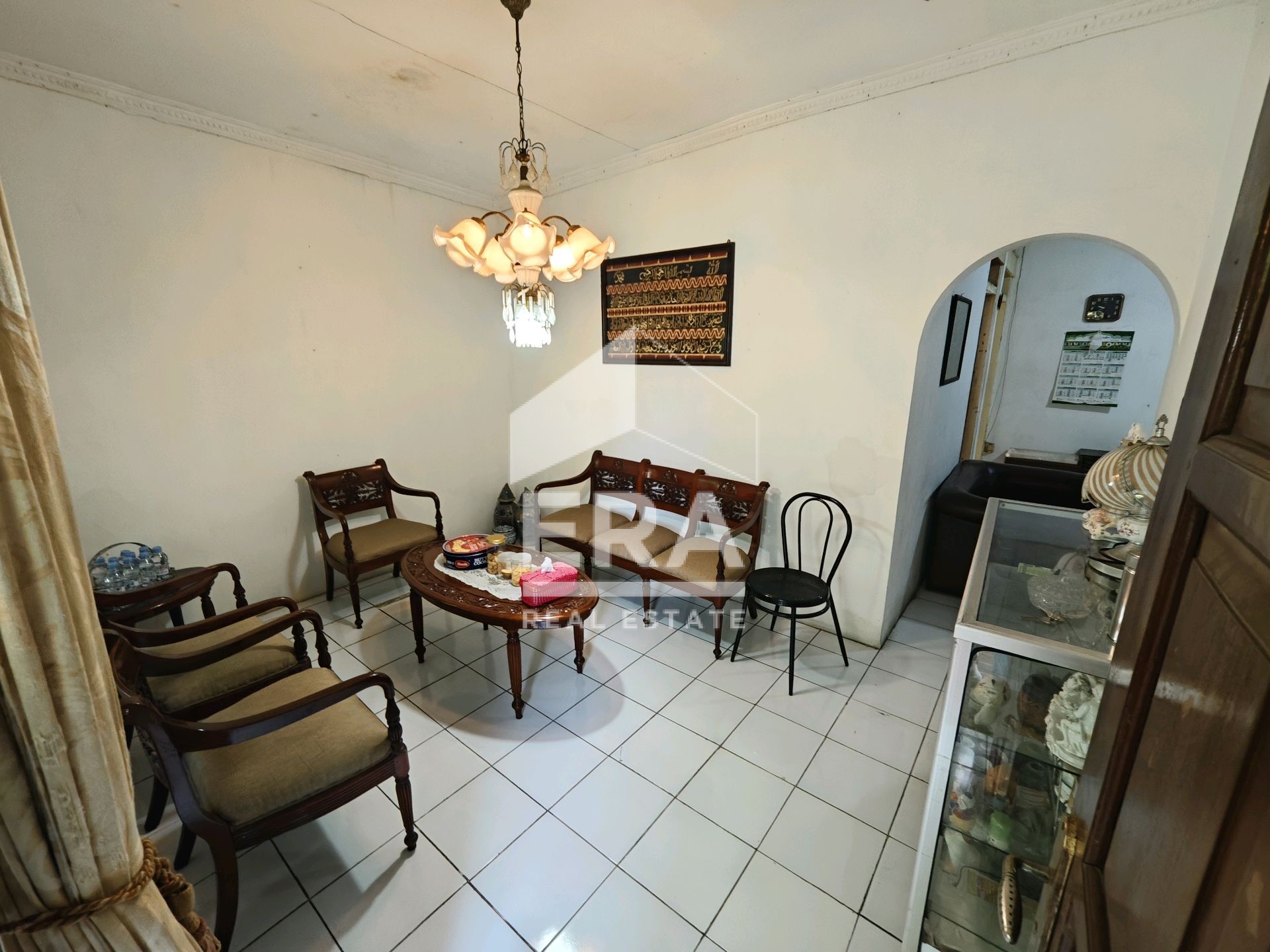 interior 6