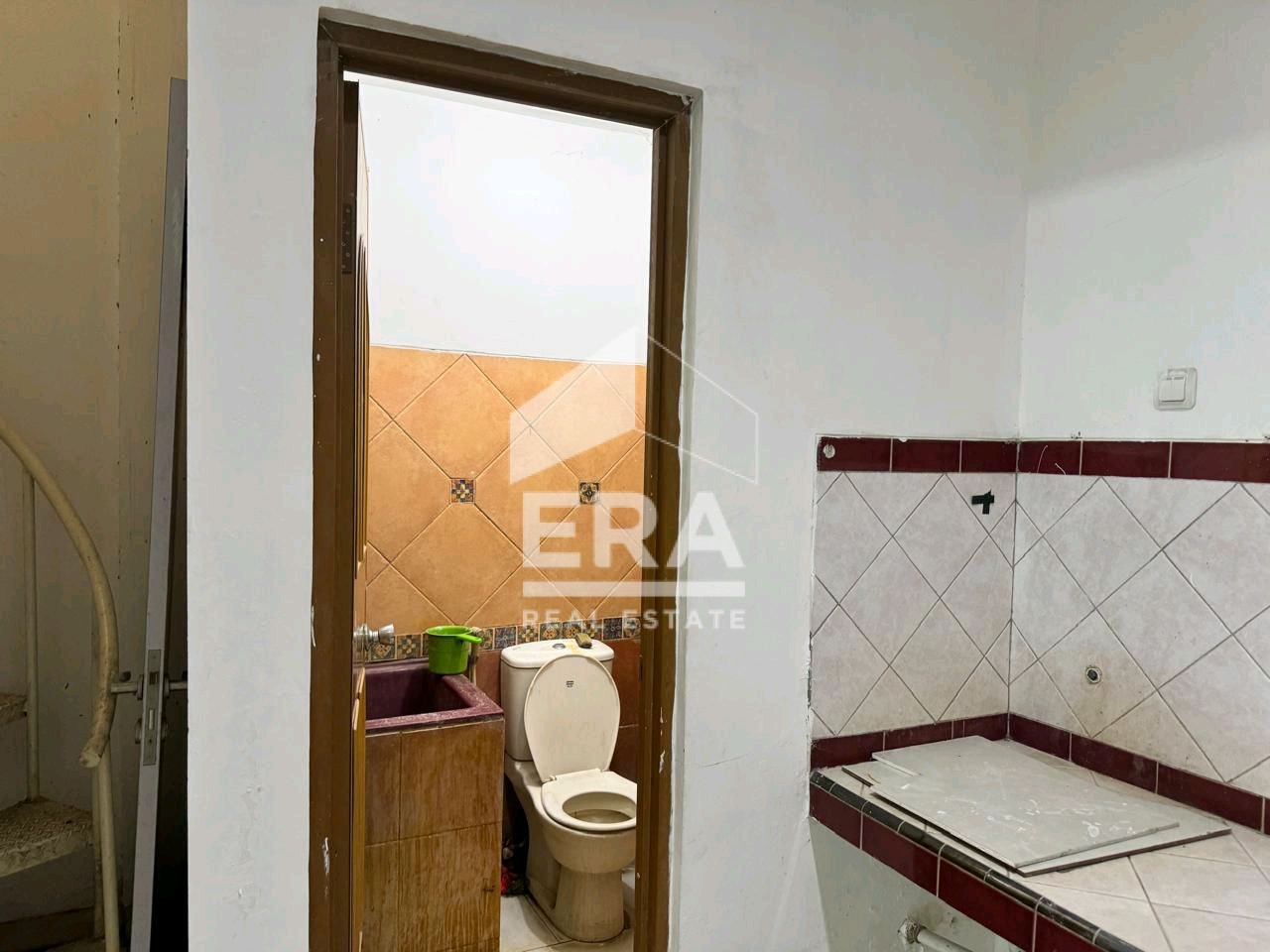 interior 7