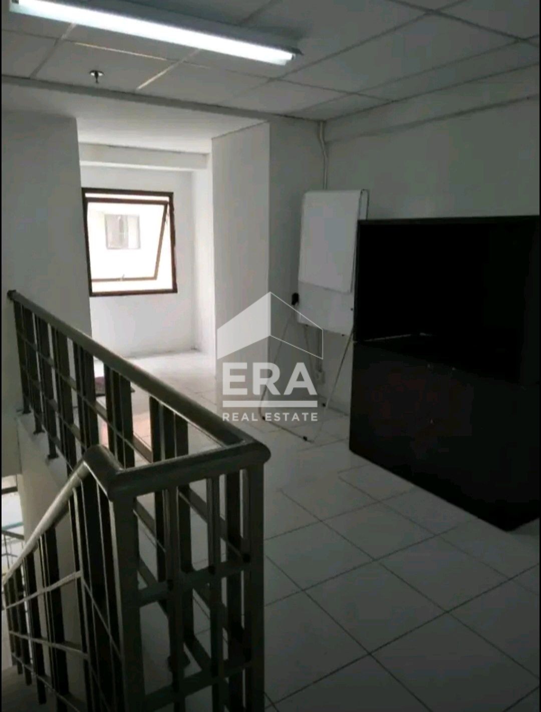 interior 4