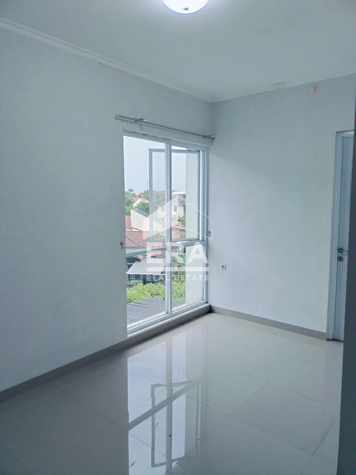 interior 7