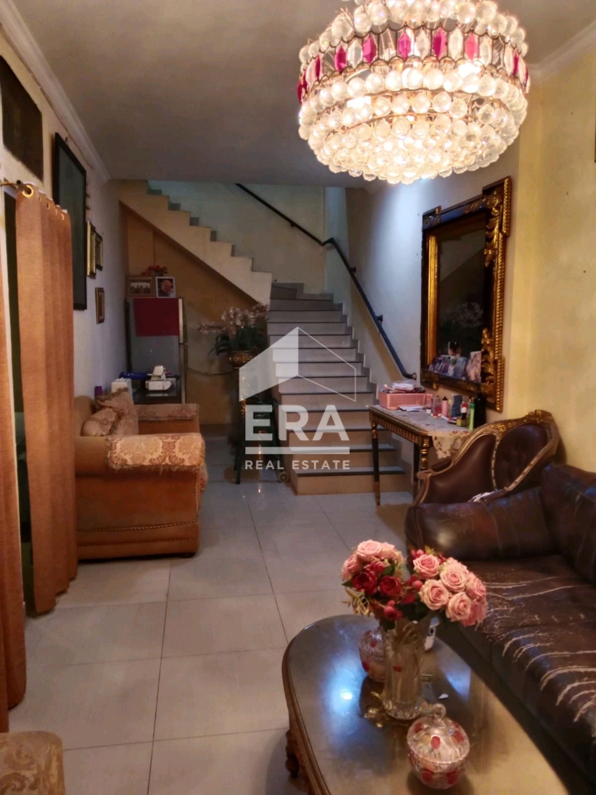 interior 2