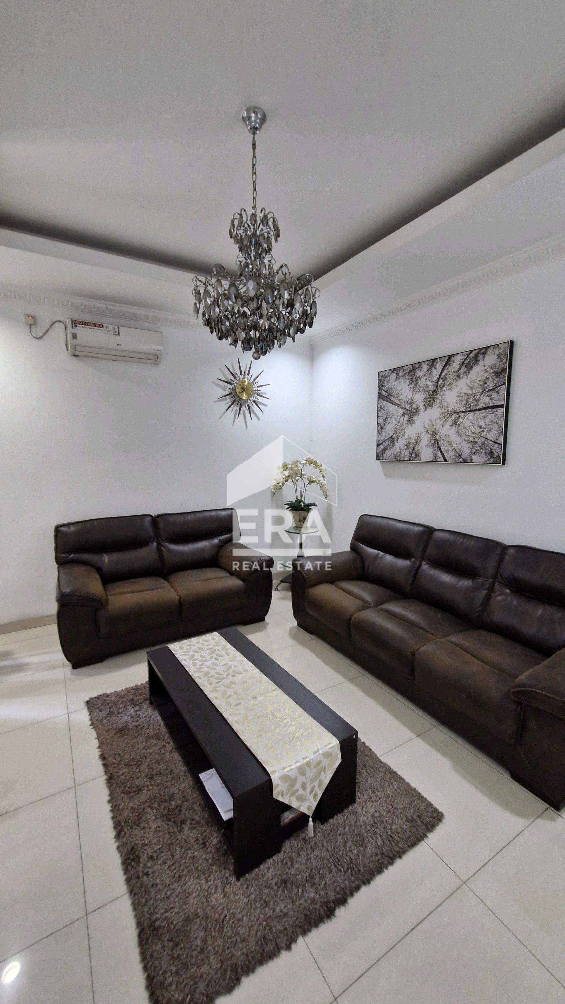 interior 4